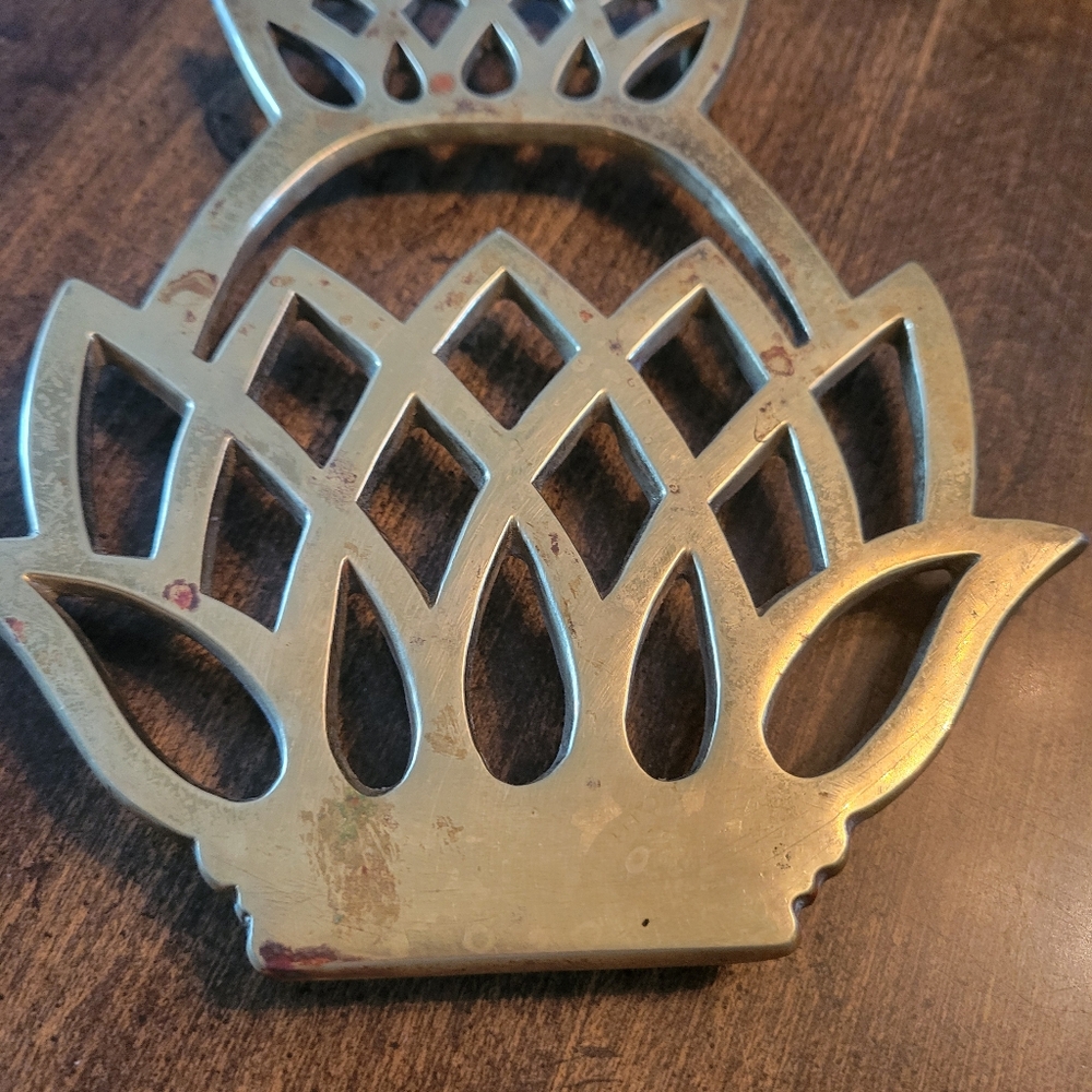 BRASS Pineapple Trivet 10-60